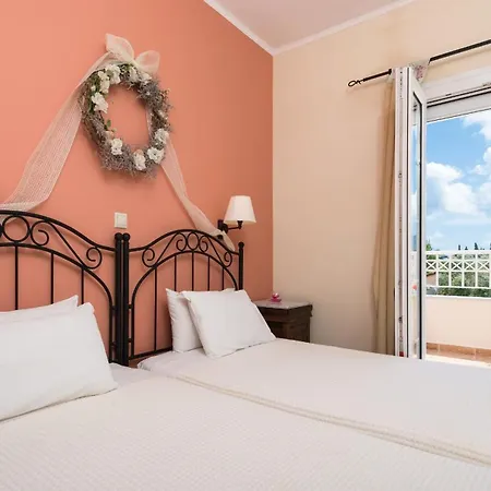 Villa Lorenzo With Private Pool, 200m From The Beach, By Zantewize