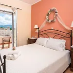 Lorenzo With Private Pool, 200m From The Beach, By Zantewize * Lithakia (Zakynthos)