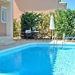 Lorenzo With Private Pool, 200m From The Beach, By Zantewize Lithakia (Zakynthos)